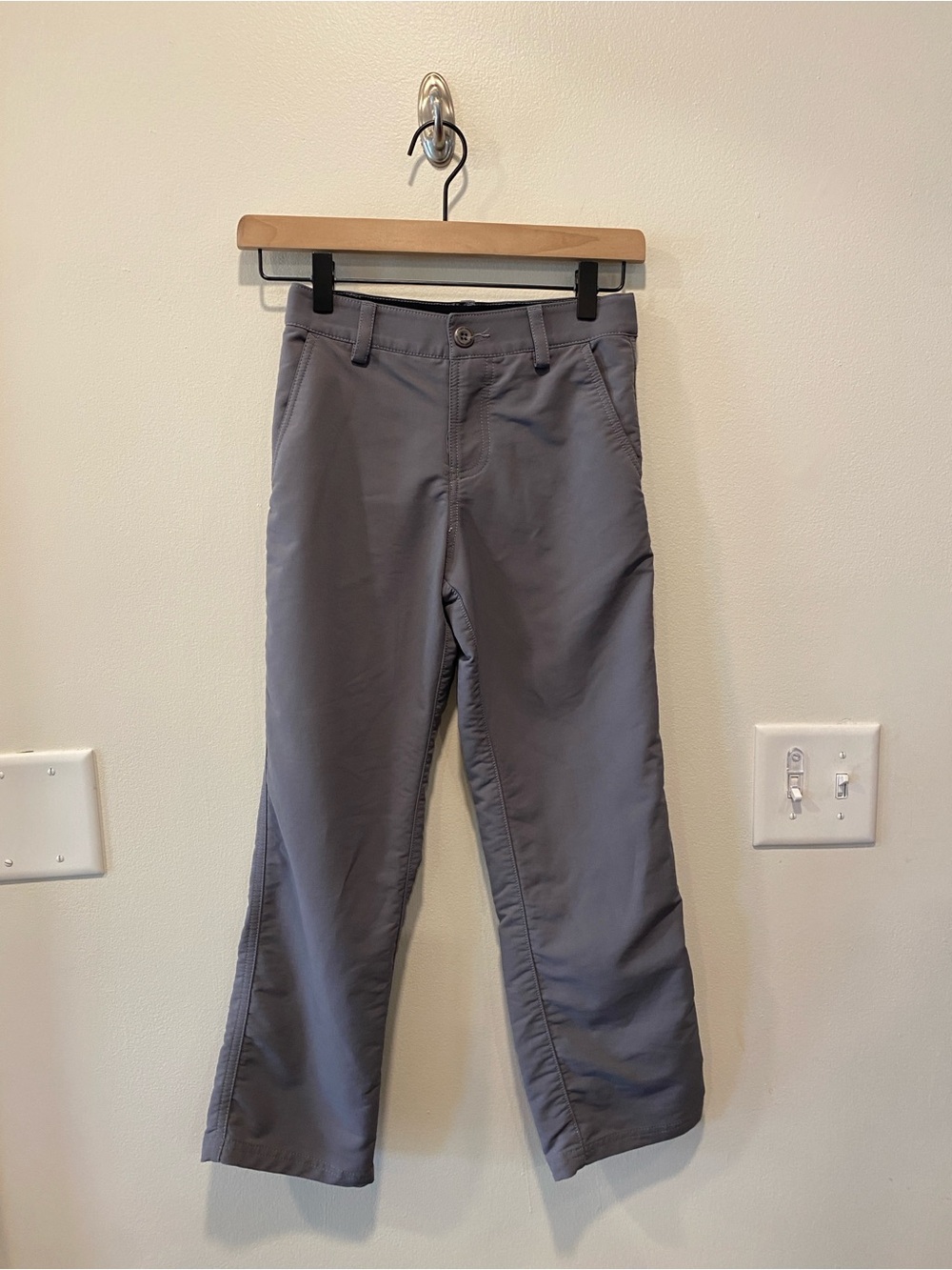 Under Armour match play golf pants chinos youth small gray adjustable waist